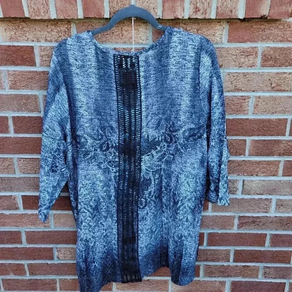 World Unity Sweater Women's Size 3X Pullover Lightweight Cow Skull - Picture 2 of 9